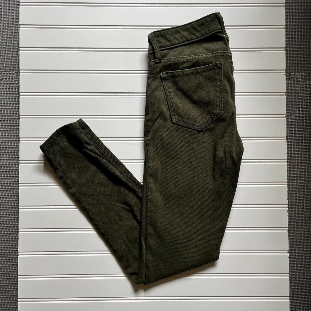 Old Navy Rockstar Super Skinny Jeans Mid Rise